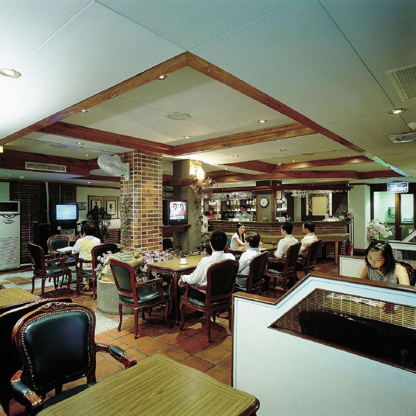 龍昇商務休閒飯店 Yongkang Exterior foto